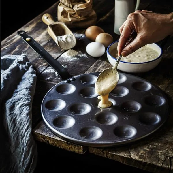 Sartén para 16 blinis hierro Mineral B De Buyer