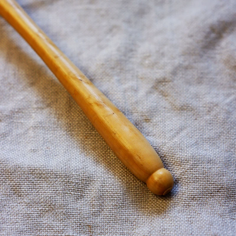 Cuchara de madera para aceitunas de Roger Orfevre