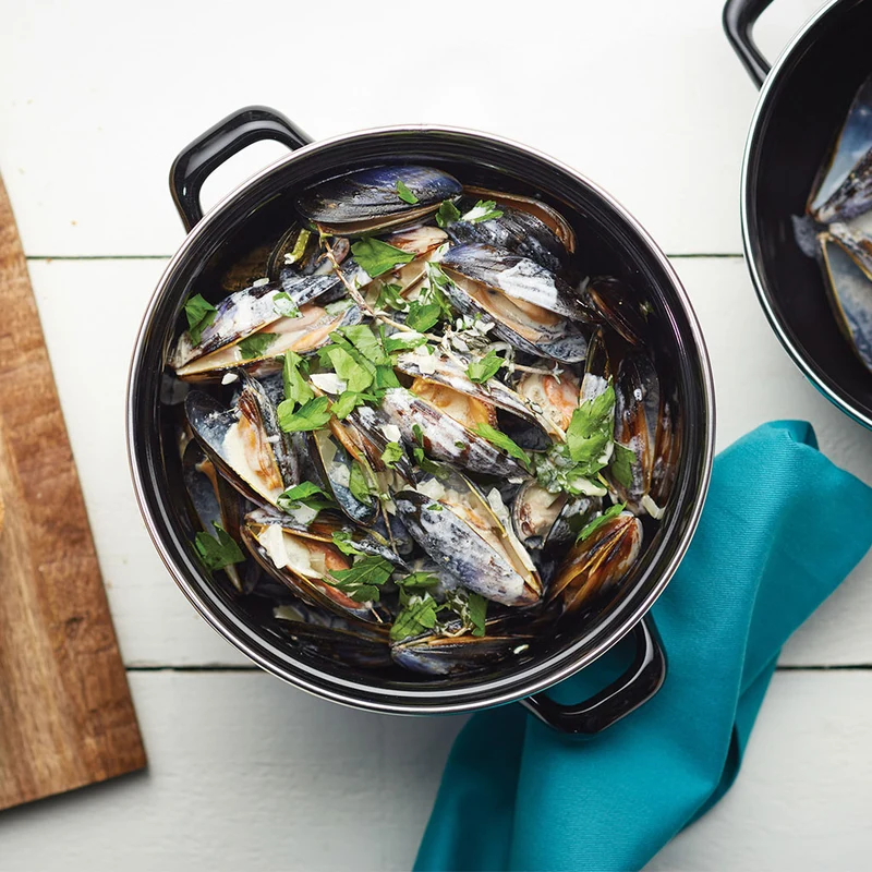 Olla esmaltada para mejillones KitchenCraft