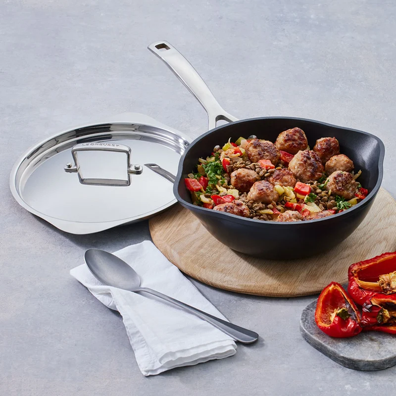 Sartén Chef Pro con vertedor y tapa acero Le Creuset