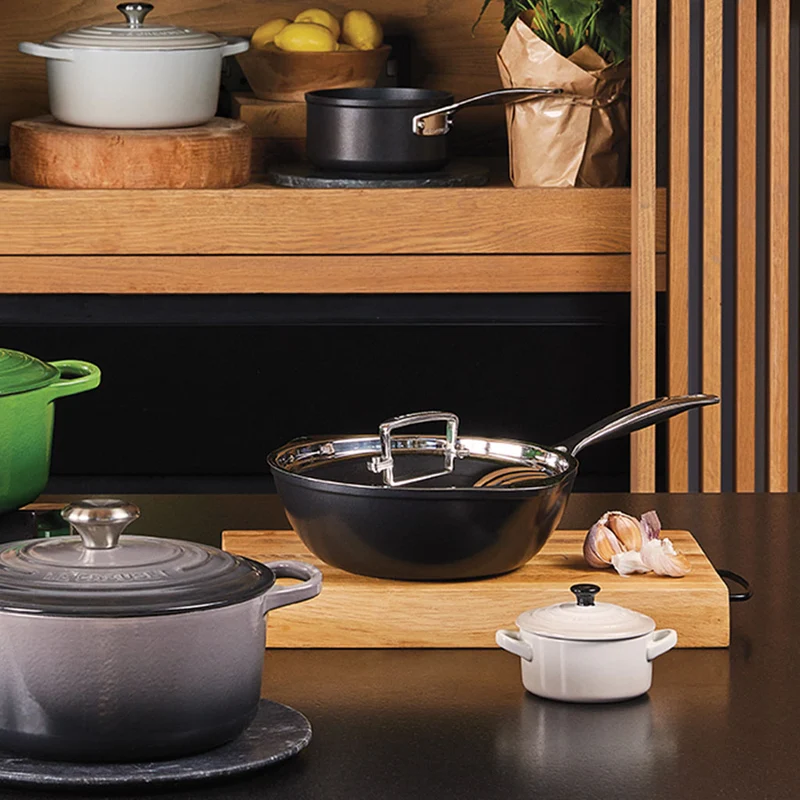 Sartén Chef Pro con vertedor y tapa acero Le Creuset