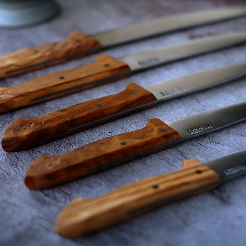 Cuchillos de cocina con mango de olivo Pallarès