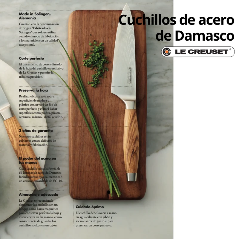 Cuchillos de acero Damasco con mango de acero Le Creuset