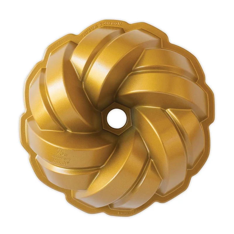 Molde Braided Bundt Pan Nordic Ware 75º Aniversario