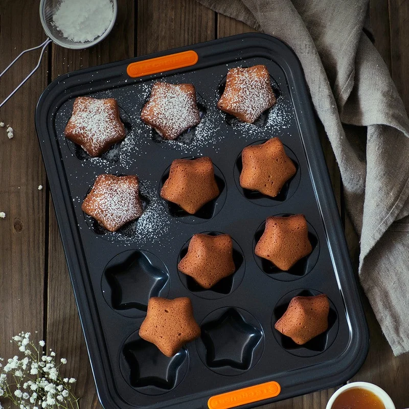 Molde antiadherente estrellas Le Creuset