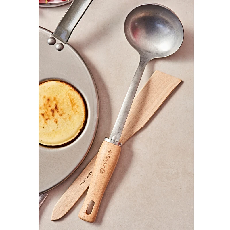 Cucharón de acero inoxidable mango de madera De Buyer
