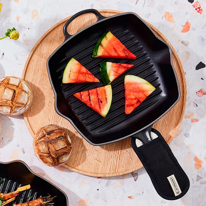 Funda protectora para sartenes skillet Le Creuset