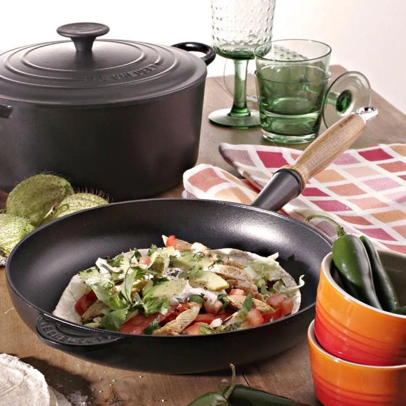 Sartén de hierro con mango de madera Le Creuset