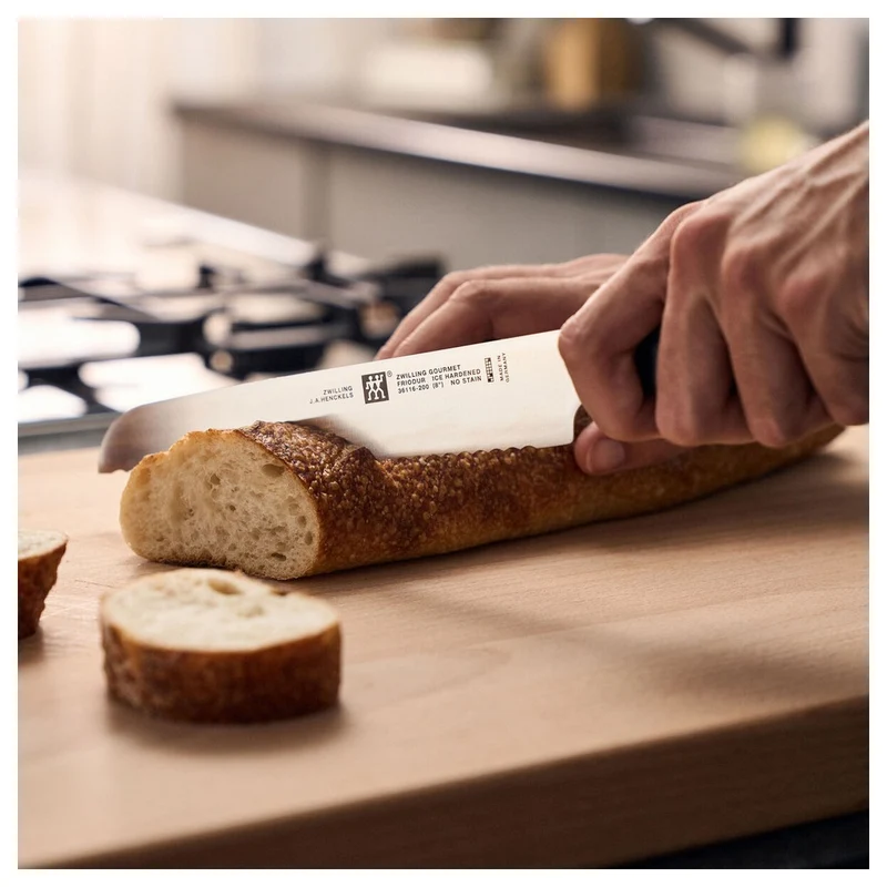 20 cm - Gourmet Coltello Pane Seghettato In Acciaio Inox