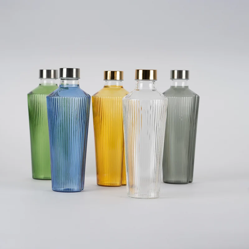 90 cl - Handy Bottiglia Acqua Soffiata e Lavorata a Mano In Vetro Borosilicato