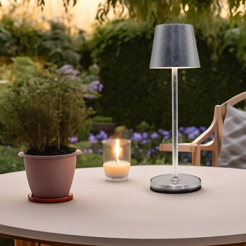 34 cm - Lumiere Lampada Da Tavolo In Alluminio